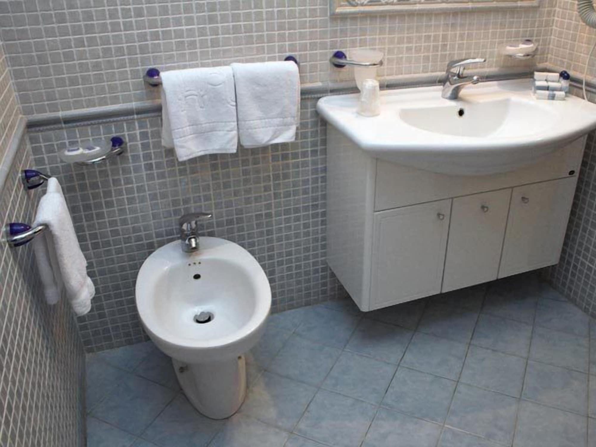 Hotel Apan Reggio di Calabria Exteriör bild